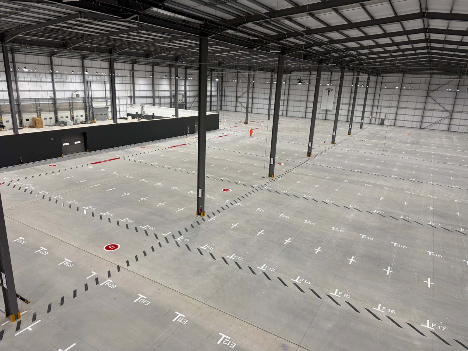 How Are Warehouse Floor Markings Applied?