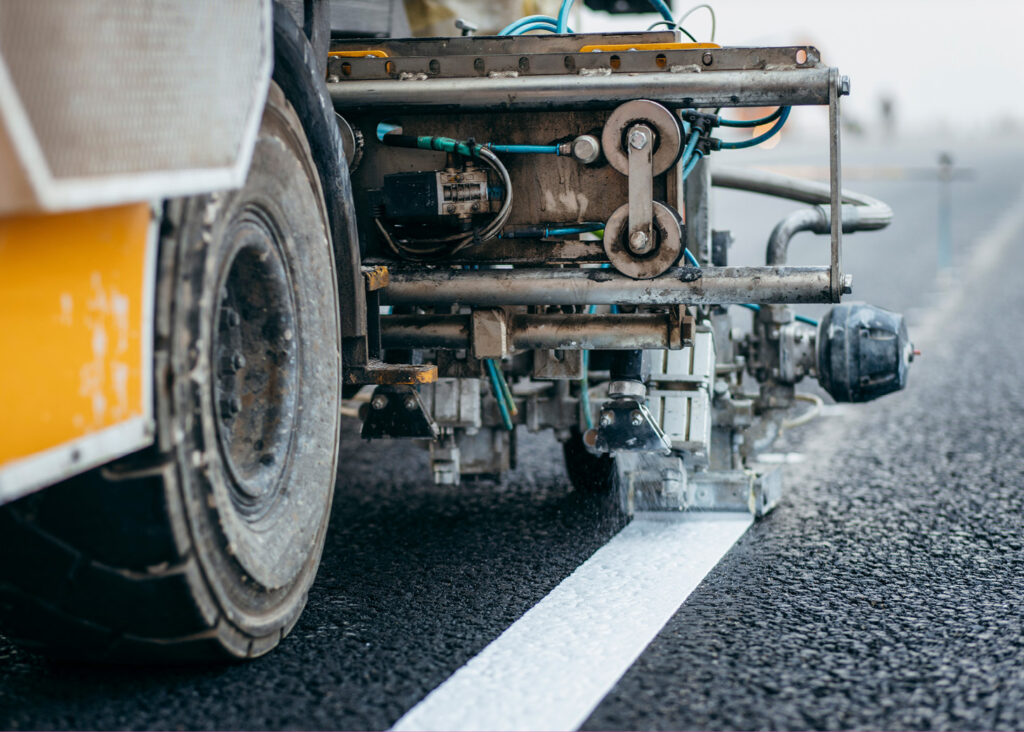 White line painting machine